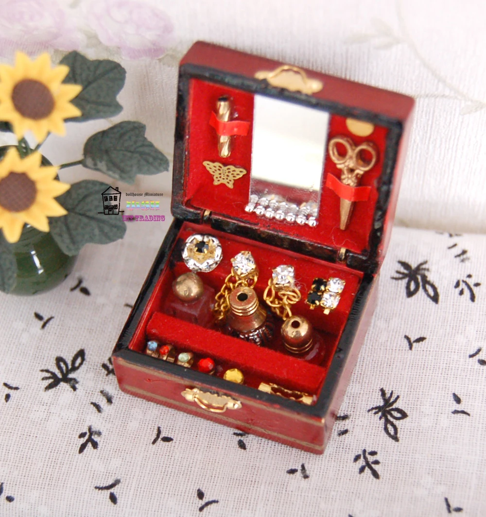 1.3" Dollhouse Miniature Jewelry Box 112 Doll Accessory Retro Style