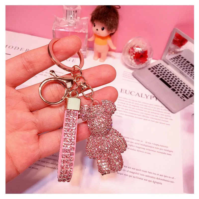 Fancy&Fantasy High Quality Strass Rhinestone Bear Animal Keychain Leather Strap Car Key Chain Bag Pendant Llaveros Para Mujer