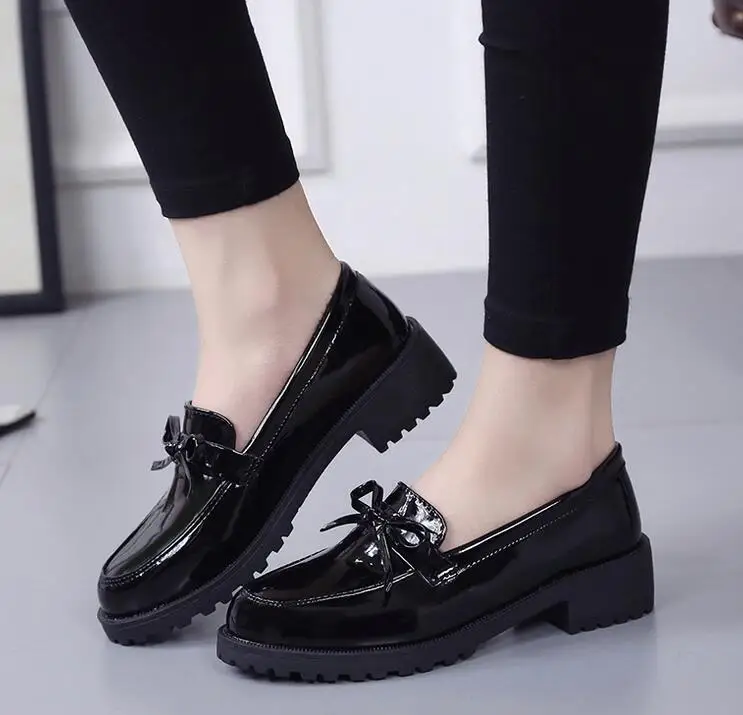womens chunky flat shoes