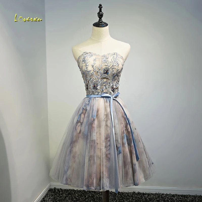 

Loverxu Delicate Embroidery Appliques A-Line Cocktail Dresses 2019 Charming Beaded Strapless Lace Up Formal Party Gown Plus Size