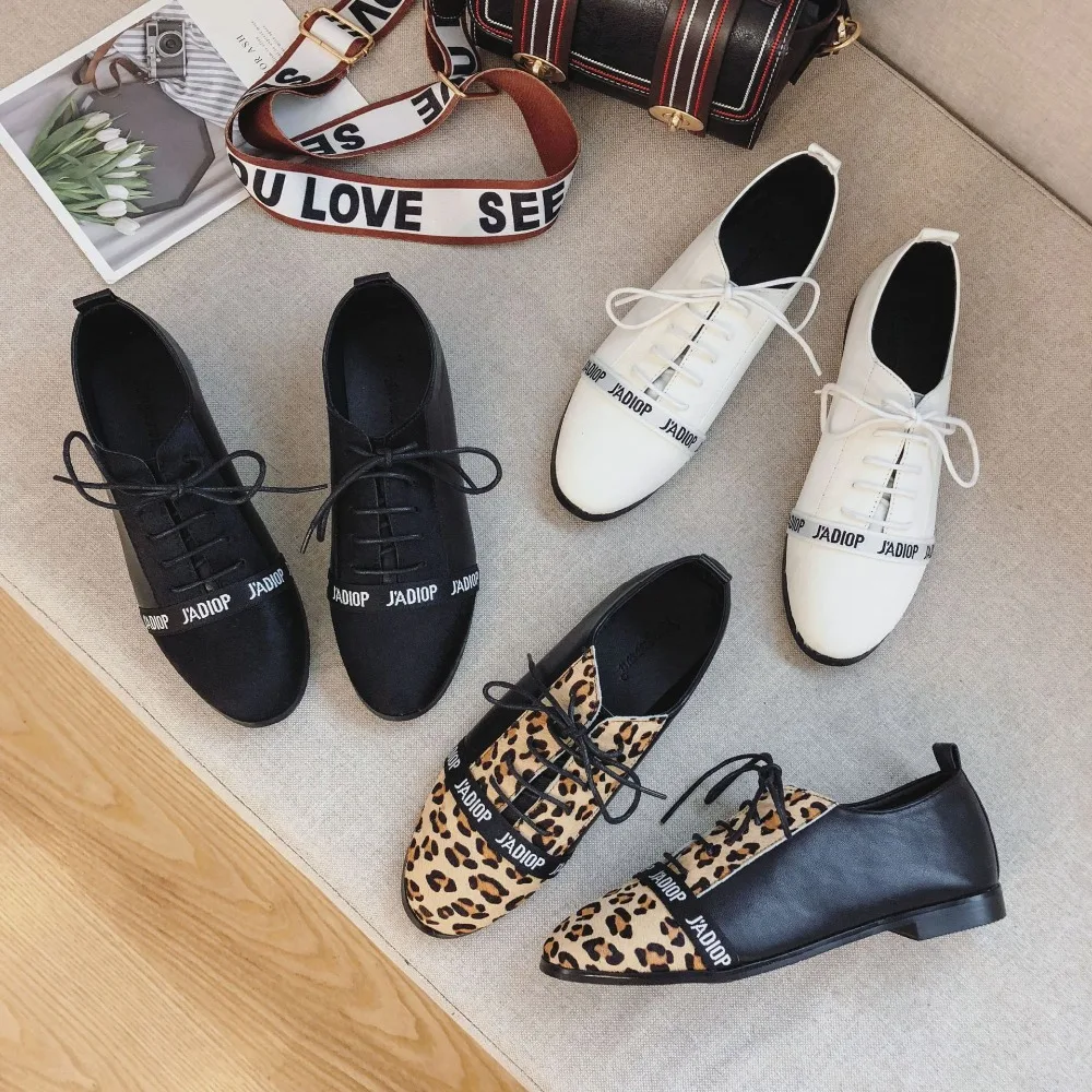 

2019Womens New early spring oxfords trendy genuine leather horsehair leopard derby shoes woman girls letter print brand flats