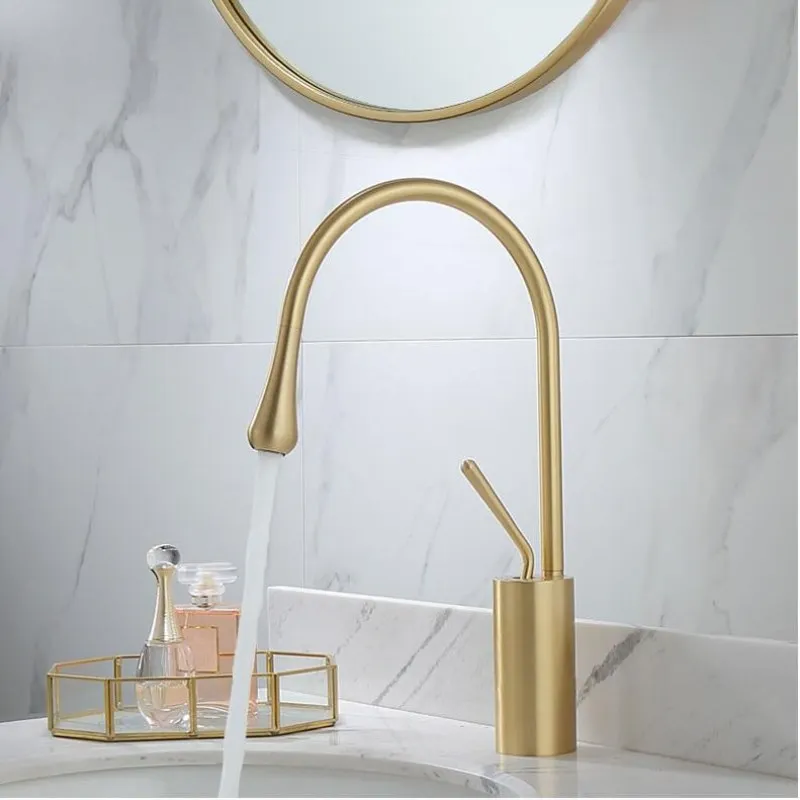 Billige Neue Becken Wasserhahn Einzigen Hebel 360 Rotation Auslauf Moder Messing Mischbatterie Für Küche Oder Bad Becken Wasser Waschbecken Mixer gold pinsel
