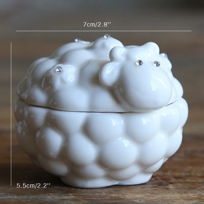 figurine box (10)