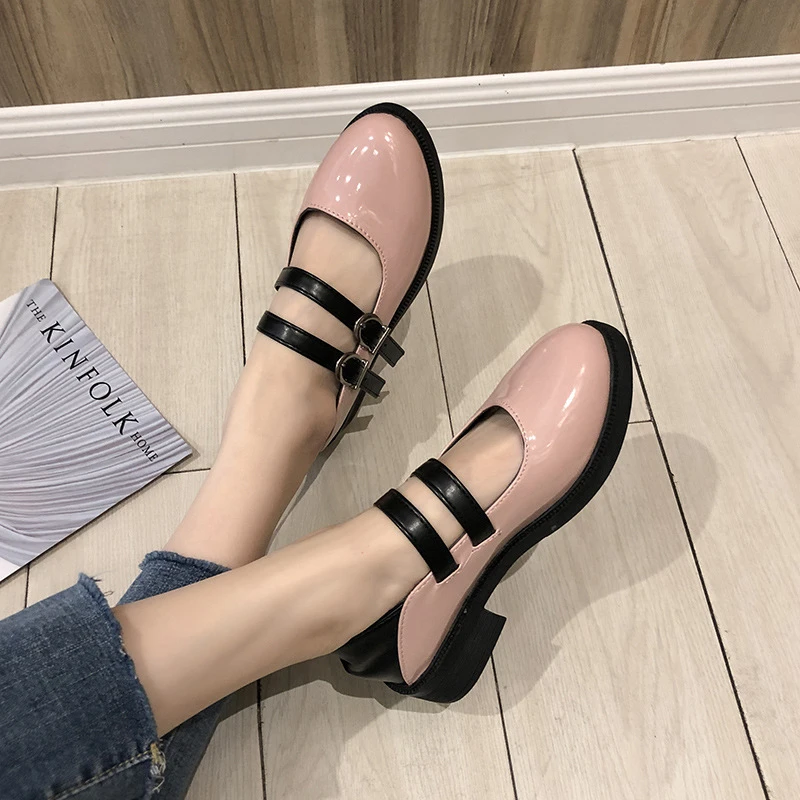 

2019 Summer Fashion Women Flat Platform Shoes Woman Breathable Patent leather Casual Shoe Moccasin Zapato Mujer Ladies Boat Shoe