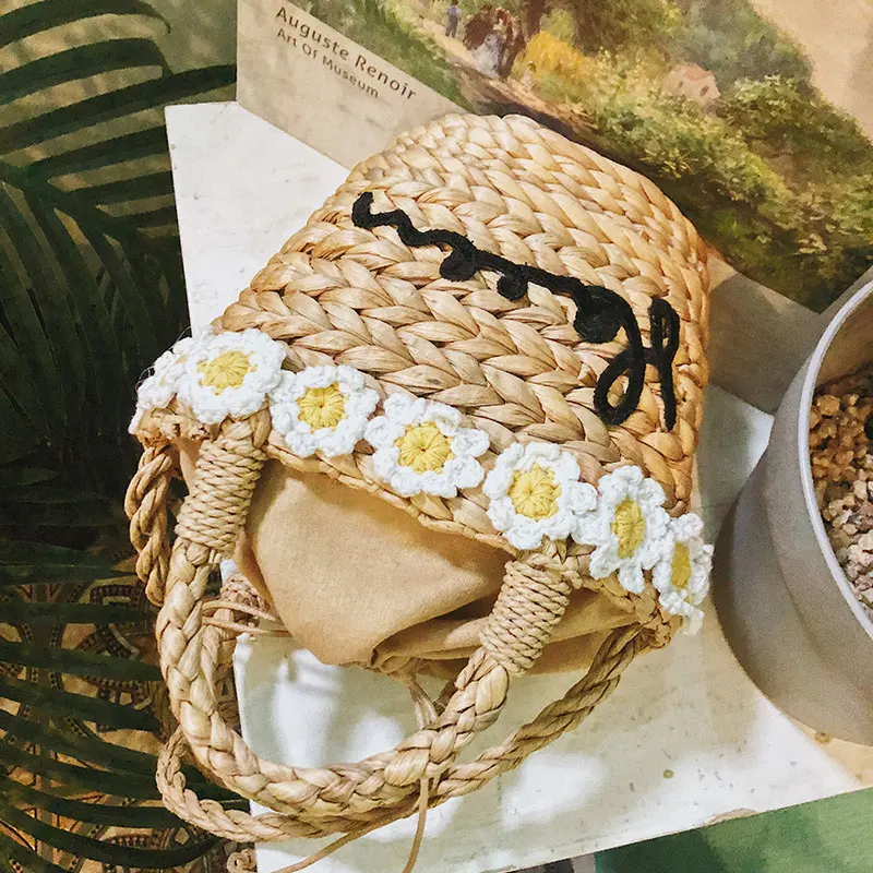

Elegant Female Tote bag 2019 Summer New Quality Straw Women's Designer Handbag Woven Bucket bag Travel Shoulder Messenger Bag