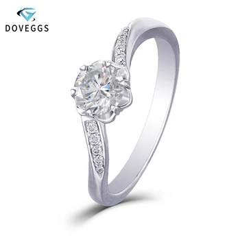 

DovEggs Trendy 14K 585 White Gold Center 0.5ct Carat 5mm F Color Moissanite Diamond Engagement Rings For Women with Accents