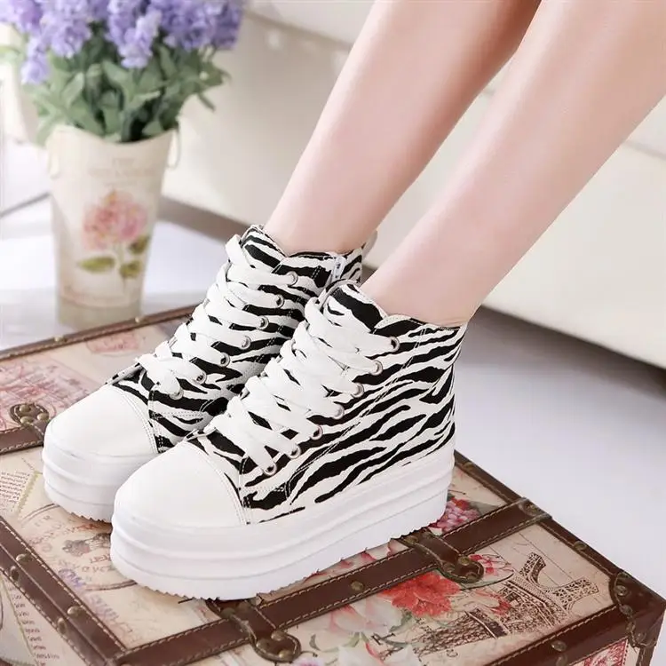 leopard print platform shoes