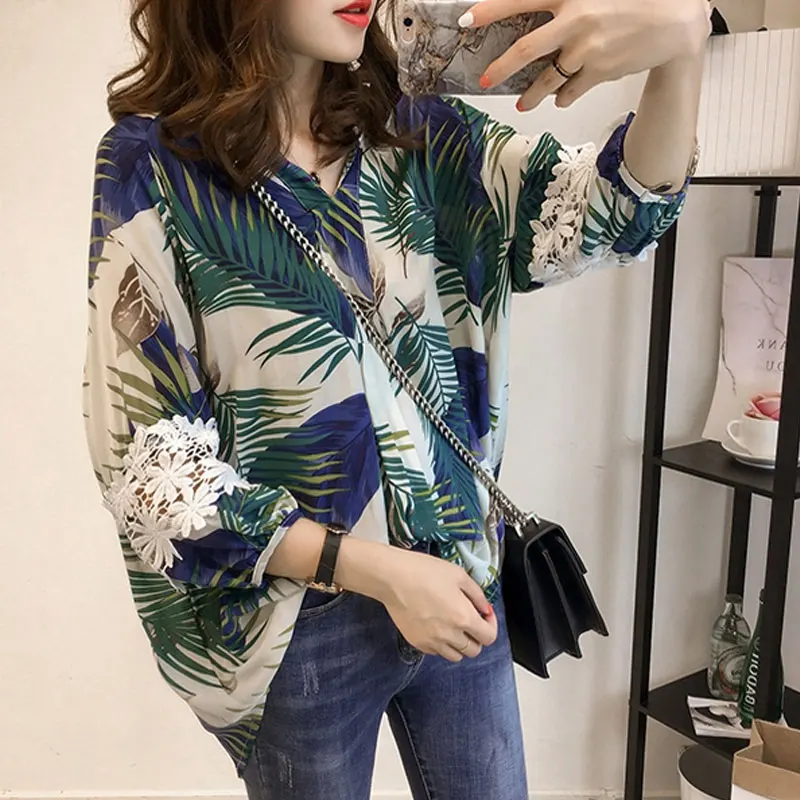 

2019 New Summer Crochet Lace Floral Print Blouse M-4XL Plus Size Three Quarter Sleeve Loose Casual Womens Tops and Blouses
