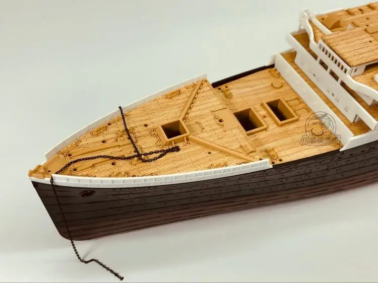 1/400スケール木製デッキのためのアカデミー14215タイタニック船