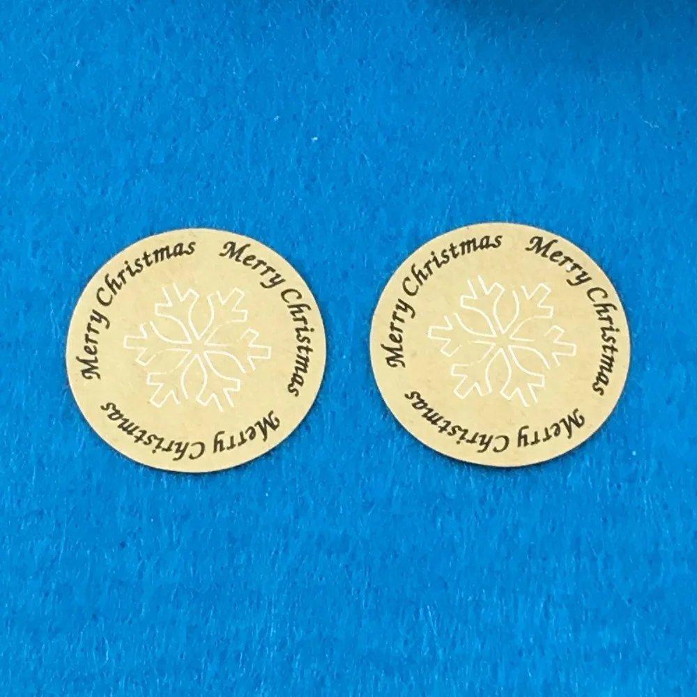 

Fashion 5000PCS/Lot kraft colour Printed above Snowflake pattern Sticker Labels Adhesive Stickers DIY For Box/gift/envelope