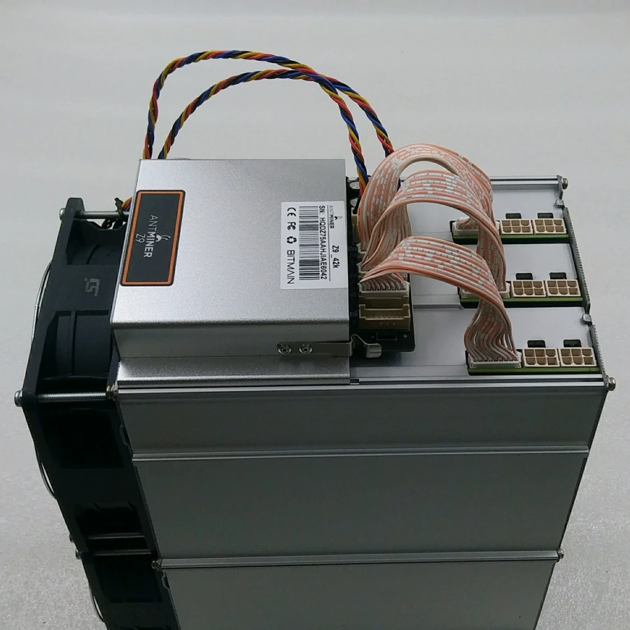 Б/у asic AntMiner Z9 42 k-56 K с БП Equihash ZEC ZEN BTG BTC Майнинг лучше чем Z11 z9mini s9 S17 Innosilicon A9 M20S M3