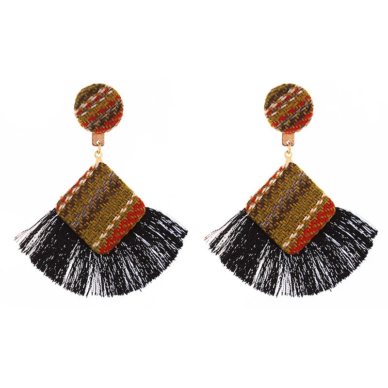 

Geometric Square Cloth Tassel Earrings for Women Europe Baroque Statement Earings Boho Fringed Dangle Earings Fashion Jewelry