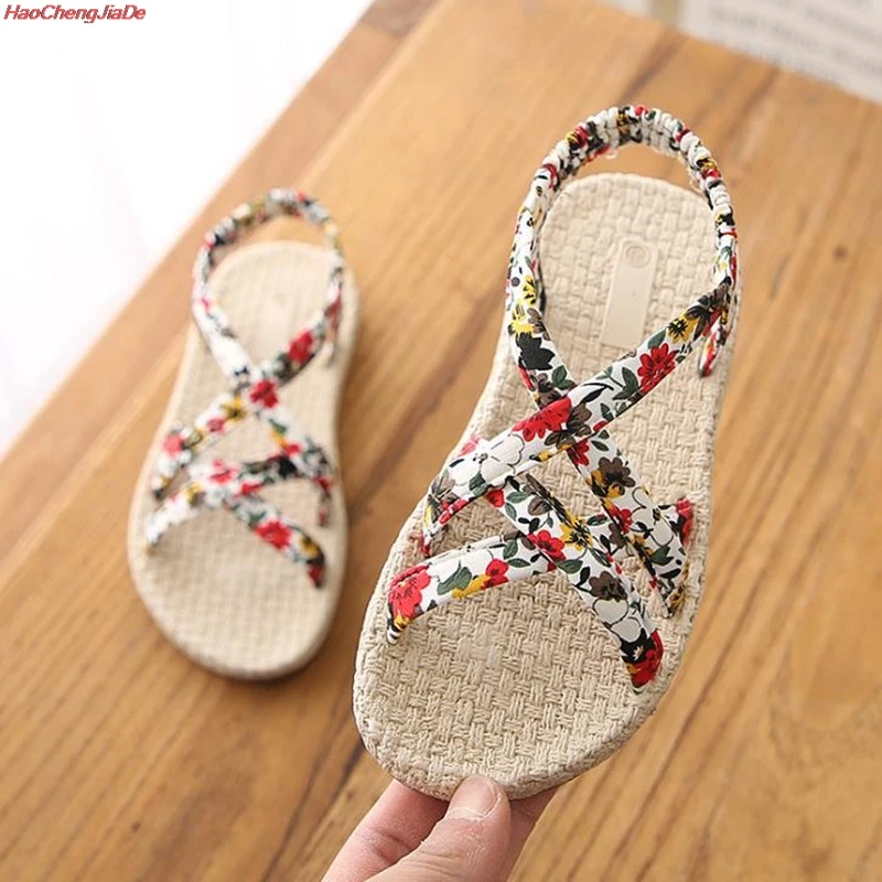

HaoChengJiaDe Children's Sandals Leather Shoes Girls Summer Fashion Child Pearl Beach Sandals Flowers Pink Girls Princess Sandal