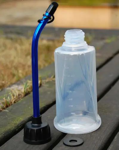 

RC 1/8 1/10 Model car / airplane / boat Nitro Fuel Filler 250CC Fuel Bottle HSP 80127 Fuel Bottle HSP 94122 94188 94762