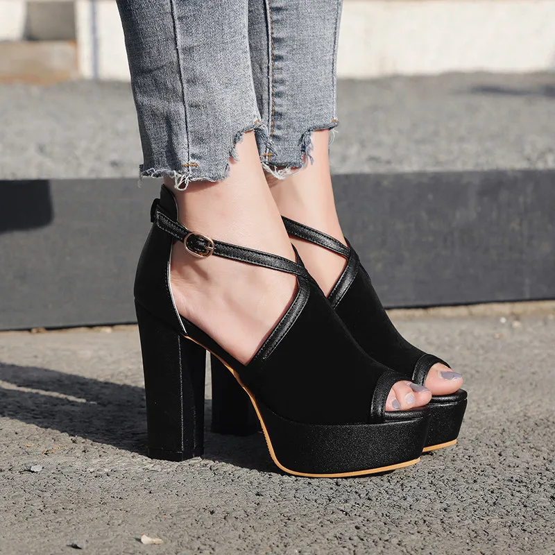 

YMECHIC Women Platform Sandals Cross Strap Buckle Chunky High Heels Party Dress Summer Shoes Peep Toe Gladiator Sandal Lady