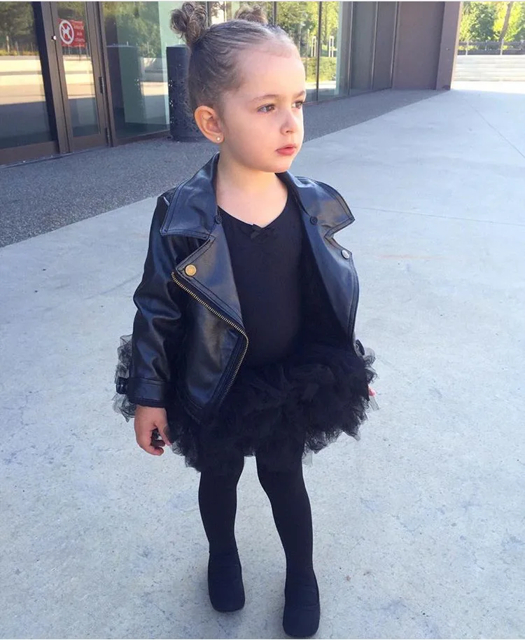 

2018 Children Baby Boy Girl Coat Autumn Kids Short Leather Black Jacket Long Sleeve Handsome Clothes Infant Baby Costume hsp170