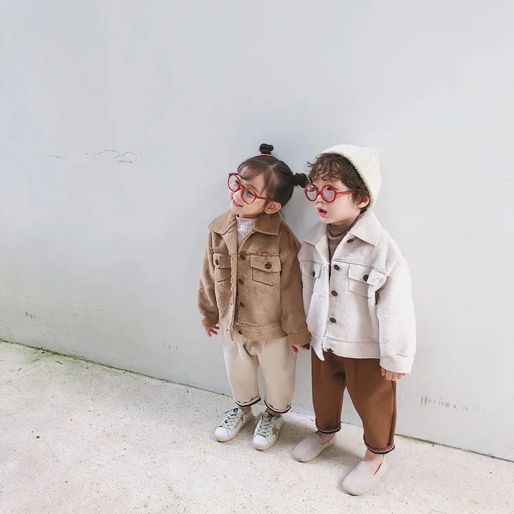 Children Clothing 2018 Winter New Boys and Girls Faux Fur Coat Kids Warm Jackets Toddler Outwear Fashion Turn-down Collar Coats Children Clothing 2018 Winter New Boys and Girls Faux Fur Coat Kids Warm Jackets Toddler Outwear Fashion Turn-down Collar Coats