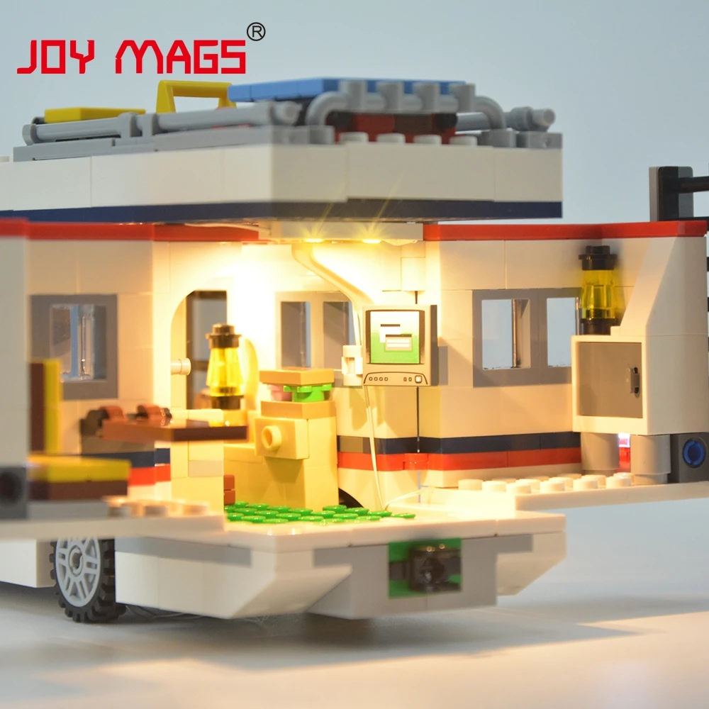 Комплект со светодиодсветильник кой JOY MAGS для коллекции 31052 года создающий
