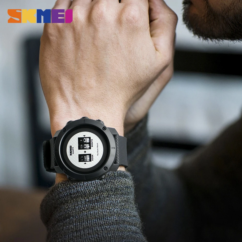 2018 New Fashion Watch Men Watch Sport Digital Wristwatches Multi-function 50M Waterproof Brand Watches Relogio Masculino SKMEI