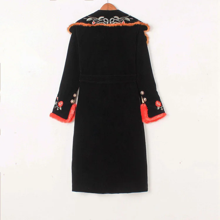 Осенне-зимняя дизайнерская черная бархатная куртка с вышитыми цветами и отложным воротником, пальто с двойной грудью, норковая меховая панель