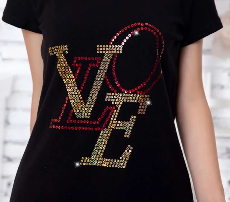 2pc/lot Fashion Sequins T shirt Love letter decoration hot fix rhinestone motif iron on crystal