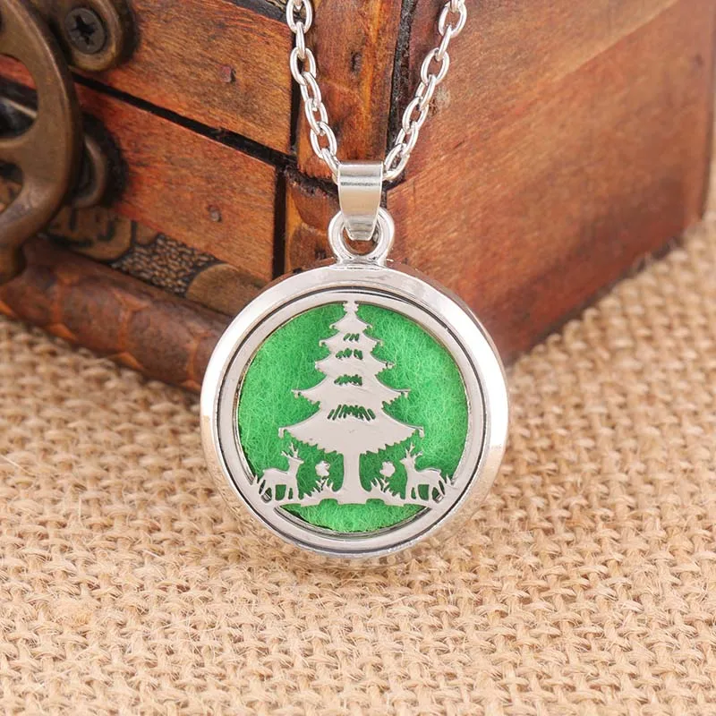 

New pine pattern stainless steel metal aromatherapy box pendant necklace jewelry wholesale random gift 5 felt SC342