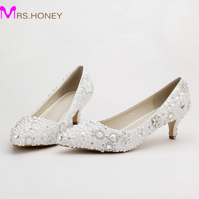 Pointed Toe White Pearl Bridal Shoes Middle Heel Wedding Dress Shoes Banquet Party Pumps Rhinestone Handmade Fashion Shoes