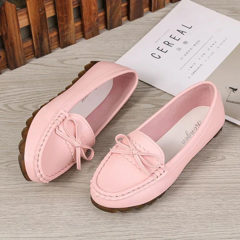 

2019 spring new fashion simple solid color flat shoes women retro style soft and comfortable casual shoes.
