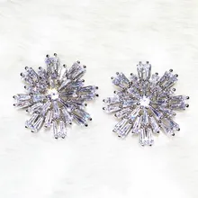 НОВАЯ РОЖДЕСТВЕНСКАЯ Снежинка светит серьги brincos превосходные качественные застежки серьги ювелирные изделия с цирконом 66 камень зерна ALW1856