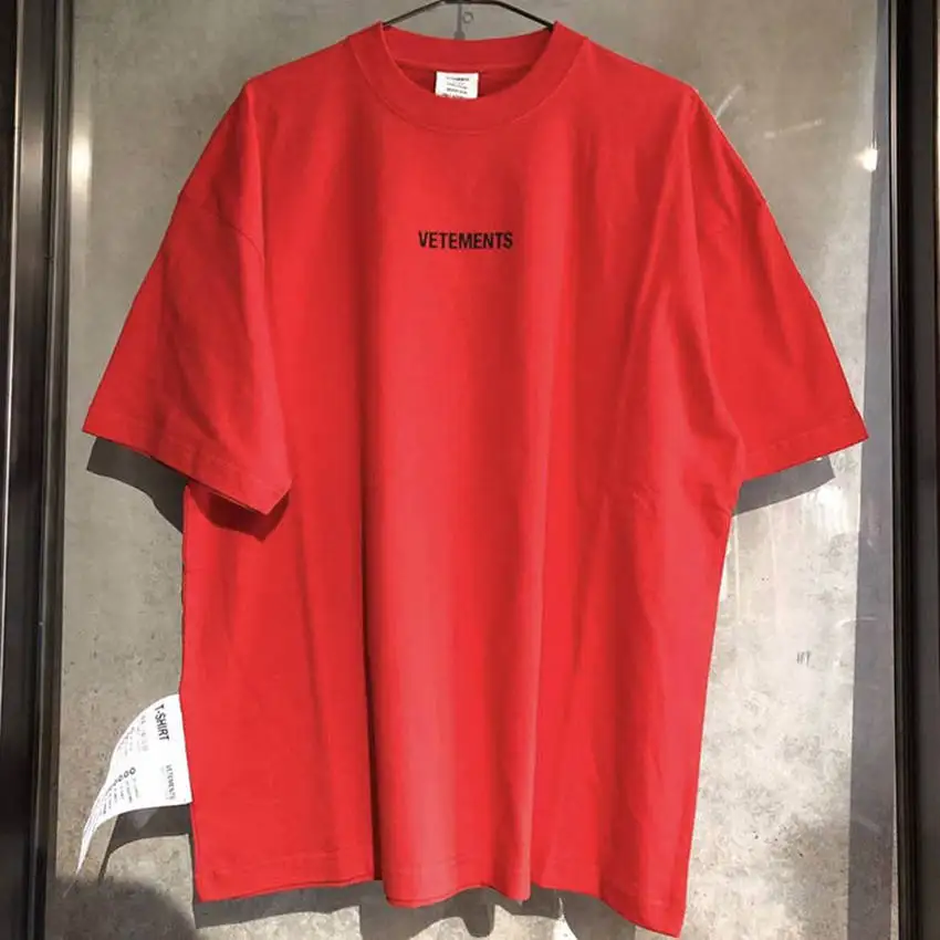 oversized red tee