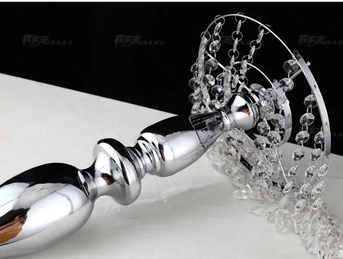  2018 new mermaid European modern simple iron wedding flowers bracket table romantic candlestick cre