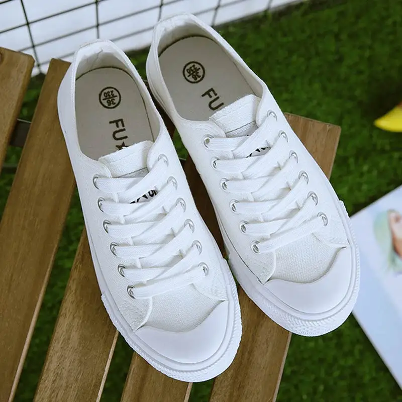 

New Canvas Shoes Women White Sneakers Lace Up Casual Vulcanized Shoes Ladies Flat Shoes For Students Rubber Footwear Trainers