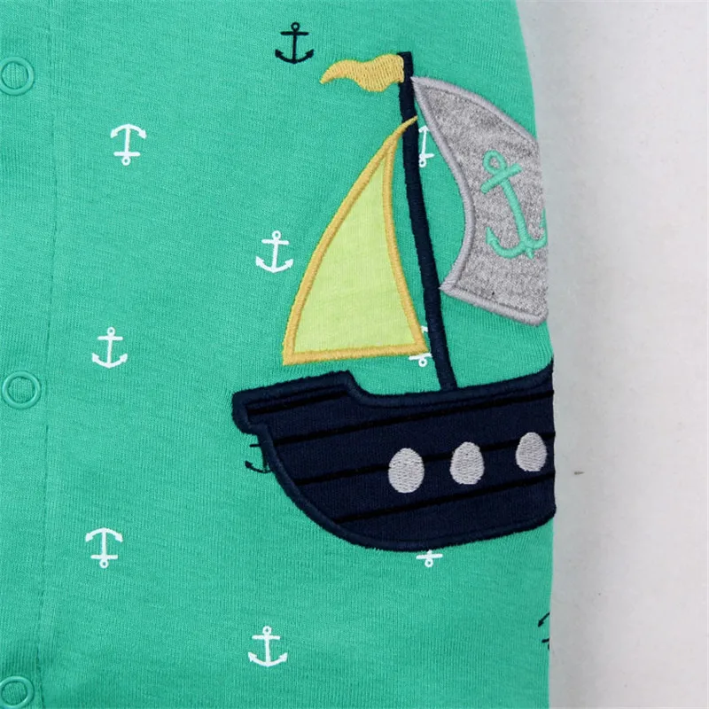 4080188699_1489703184