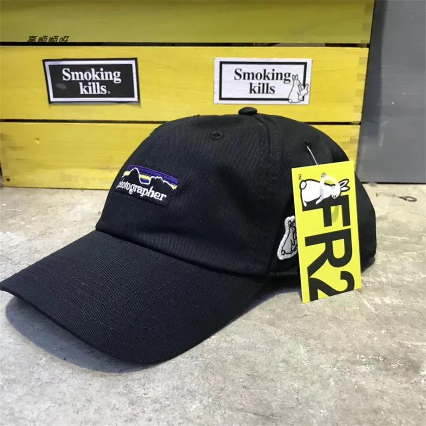 

Black FR2 FXXXKING RABBITS Caps 2019 New Hip Hip Creative Graphics Photographer Embroidery Logo FR2 Hats Baseball cap Unisex