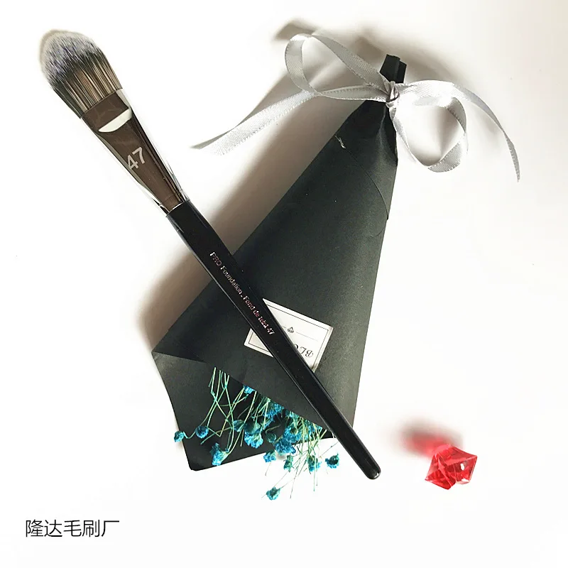 Professional Contour Brush Black Long Handle Pro Foundation Brush