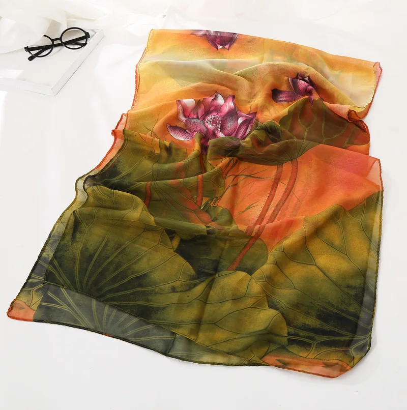 8932069414_1813345207