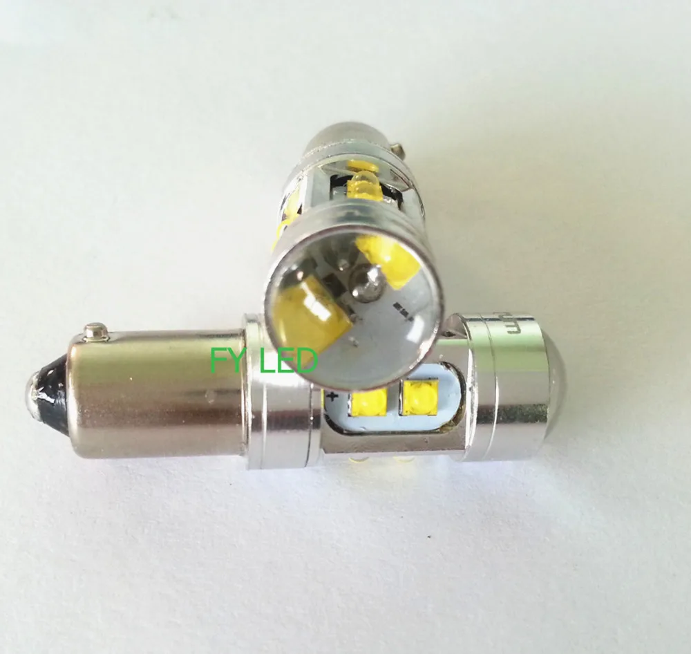 Светодиодные лампы для передних и задних поворотников Canbus 10 SMD CREE 2 шт./янтарь H21W