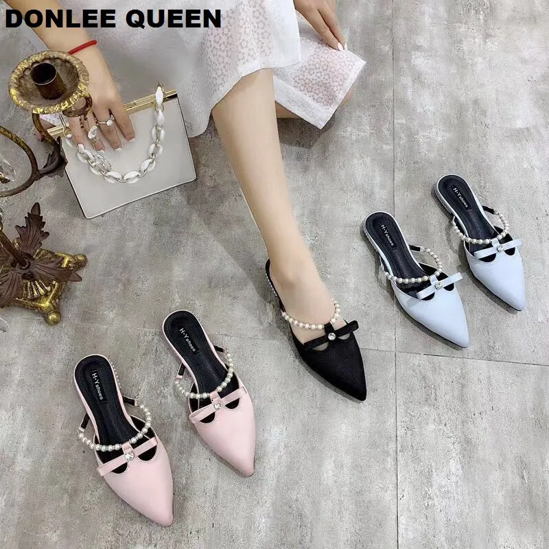 

2019 New Summer Slippers Women Pointed Toe String Bead Mule Shoes Slip On Slides Brand Pearl Flip Flops Party Shoe zapatos mujer
