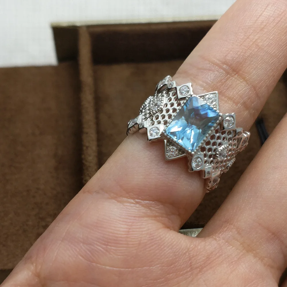 aesthetic seed bead necklace