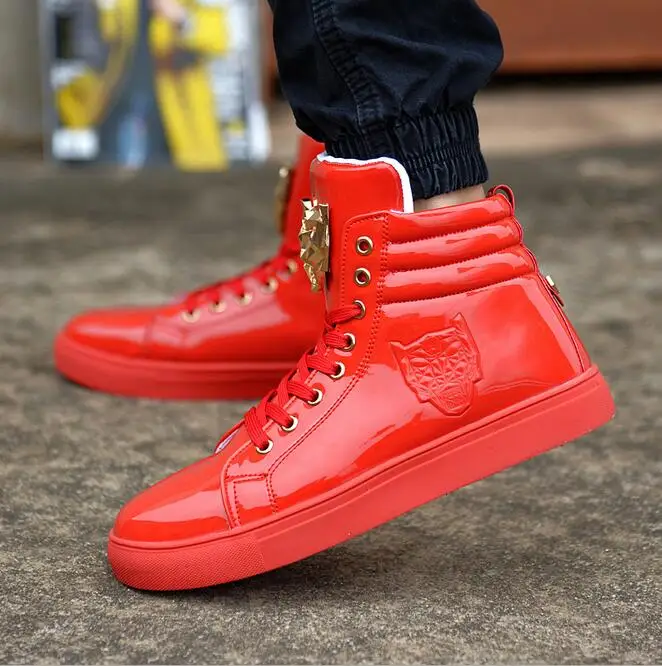 Fashion High Top Casual Shoes For Men PU Leather Lace Up Red White Black Color Mens Casual Shoes Men High Top Shoes
