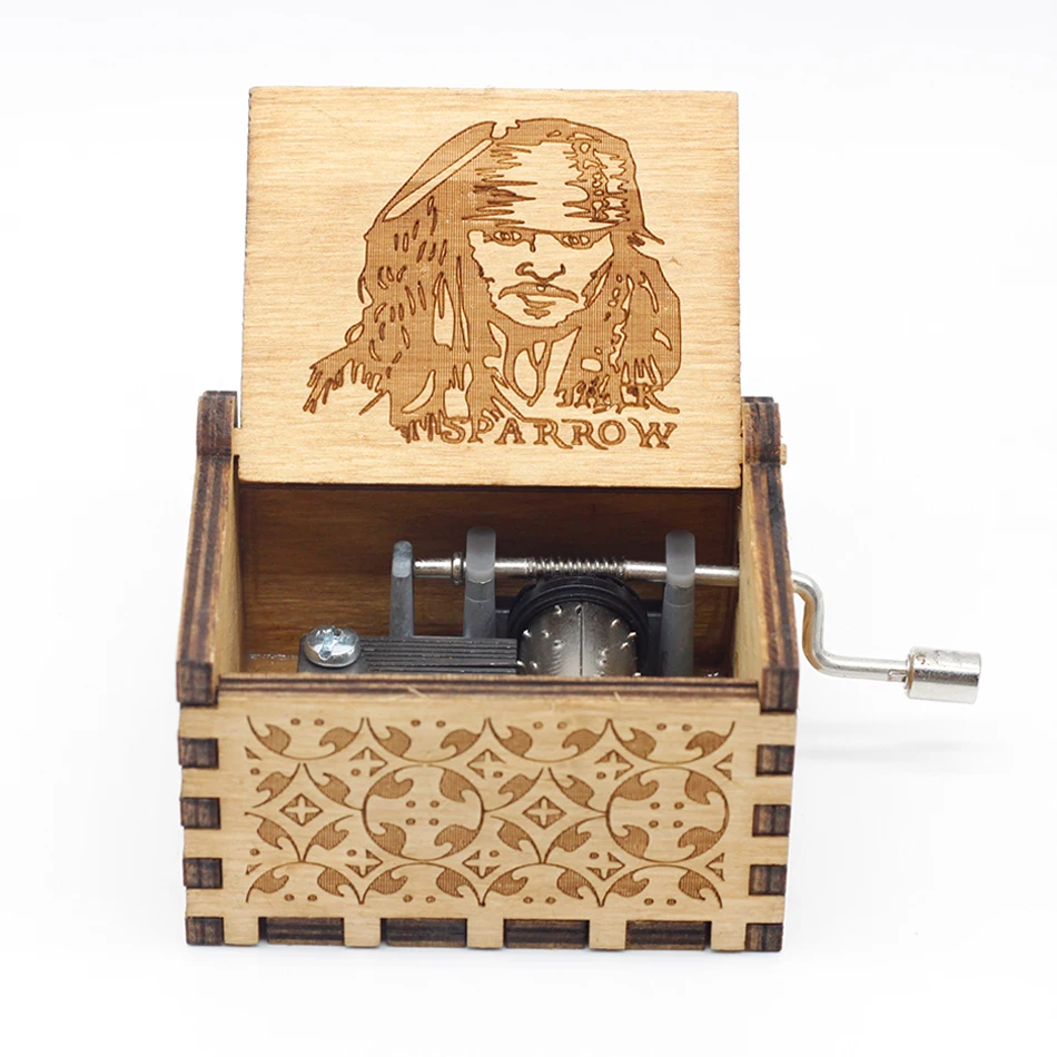 Деревянная музыкальная шкатулка Сейлор Мун Звездные войны игра трона Хрустальная тема ручной работы Выгравированные музыкальные коробки Рождественский подарок на день рождения - Цвет: Jack Sparrow