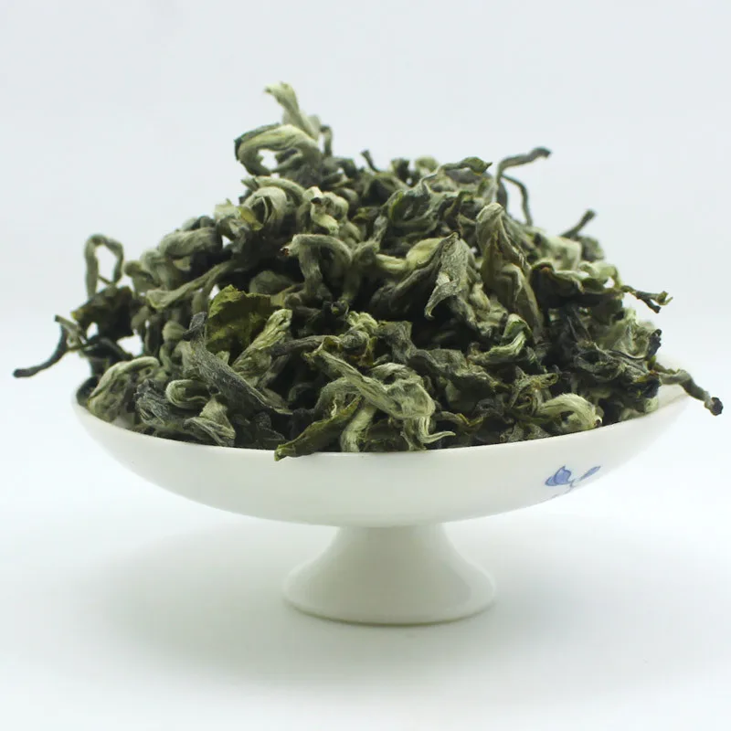 

Snow Dragon Yunnan tea wholesale Mingqian early spring 2014 the new high-grade green tea farmers direct deals big promotion