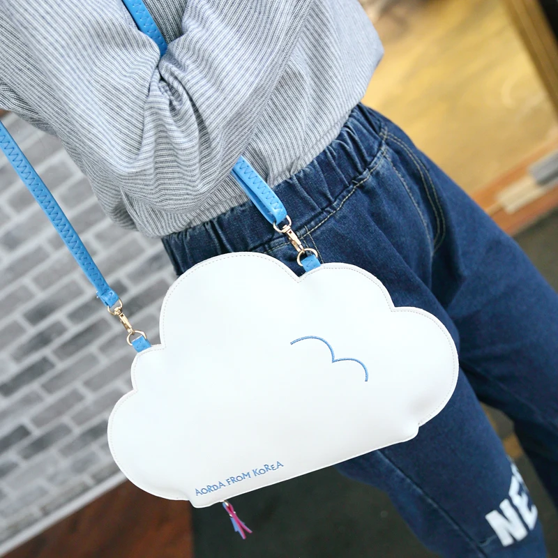 

2019 brief fashion shoulder bag messenger bag mini day clutch cartoon cute little bag