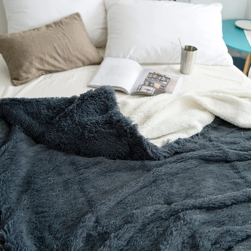 conew_faux fur blanket (17)