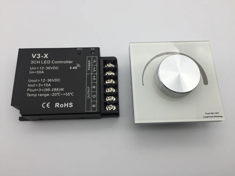 Светодио дный светодиодный диммер RGB/CCT/Одноцветный диммер 3CH * 10A 12-В 36 в контроллер ШИМ постоянное напряжение контроллер 2,4 ГГц Беспроводной