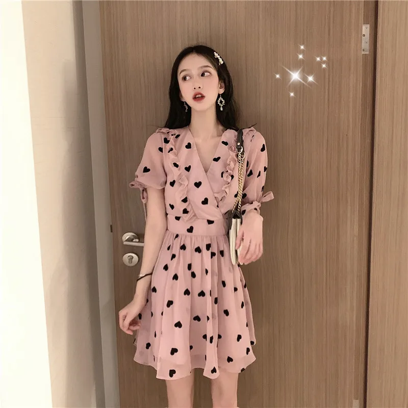 

Summer Fashion Heart Printed Women Chiffon Dress Short Sleeve Waisted V Neck A Line Dress Sweet Ruffled A Line Mini Fairy Dress