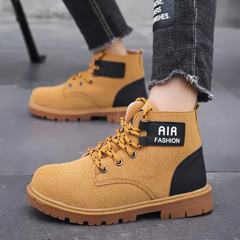 2019 New Children Boy Walking Boots Rubber Sole Toddler Shoes Unisex Brand Designer Kids Boy Martins Boots Young Casual Shoes 2019 New Children Boy Walking Boots Rubber Sole Toddler Shoes Unisex Brand Designer Kids Boy Martins Boots Young Casual Shoes