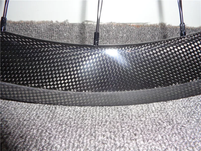 Excellent OEM painting acceptable Carbon Wheels Clincher Wheelset Road Bike Wheel Rims Carbon Wheel Road Speed Wheelset with Ceramic hub 4 Excellent OEM painting acceptable Carbon Wheels Clincher Wheelset Road Bike Wheel Rims Carbon Wheel Road Speed Wheelset with Ceramic hub 4