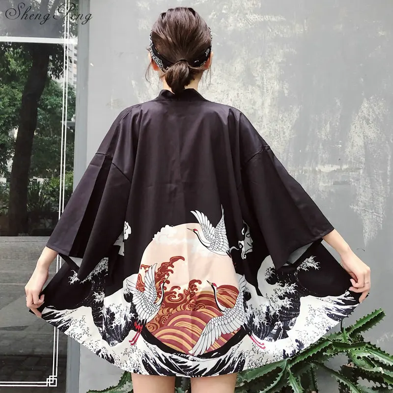 

Kimonos woman 2019 Japanese kimono cardigan cosplay shirt blouse for women Japanese yukata female summer beach kimono Q721