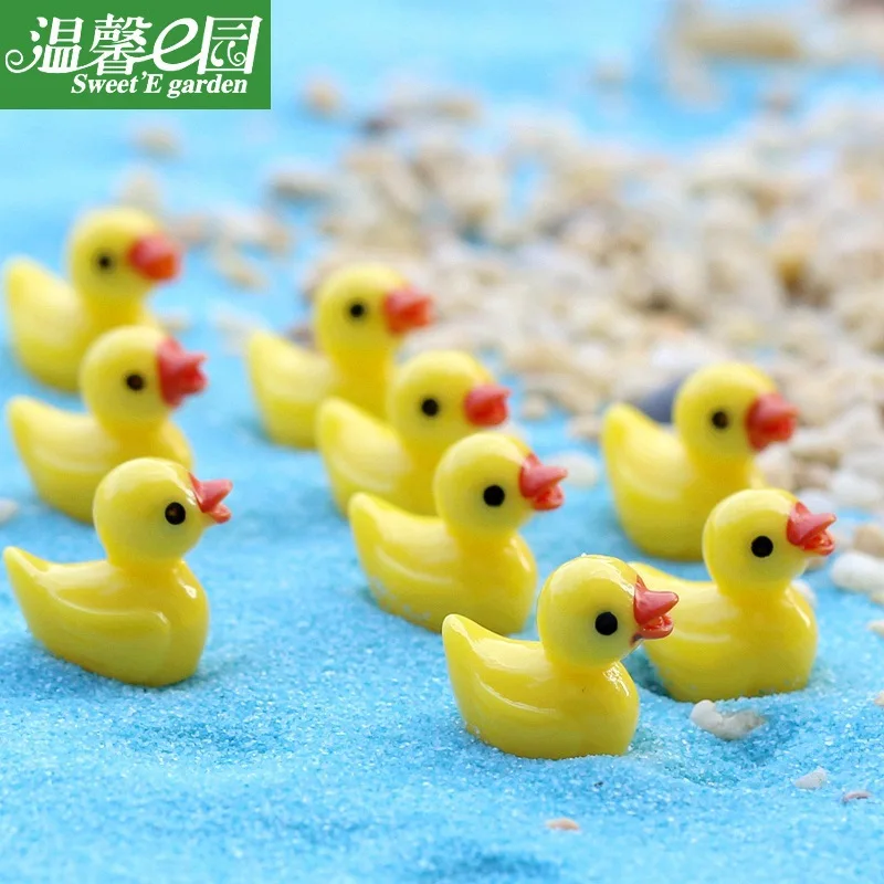 Lovely Colorful Duck Duckling Pato Small Pasture Statue Figurine Micro Crafts Ornament Miniatures DIY Garden Decoration